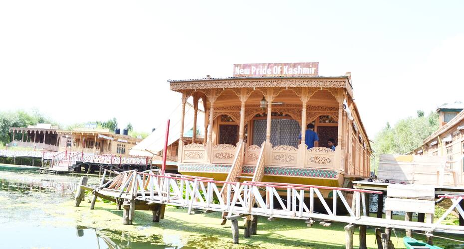 New Pride of Kashmir Houseboat, Srinagar 1
